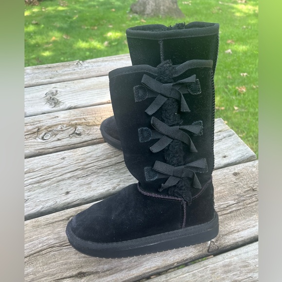 Black Ugg Boots Girls Sz 12 KOOLABURRA by UGG Black Suede, Fuzzy Lining Inside - Picture 12 of 14